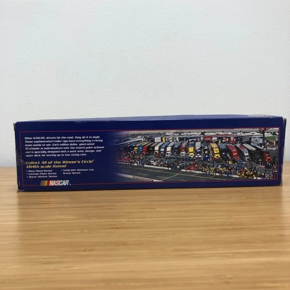 Winner's Circle NASCAR Trailer Rig Dale Jarrett #88 UPS Brown White Diecast 1:64